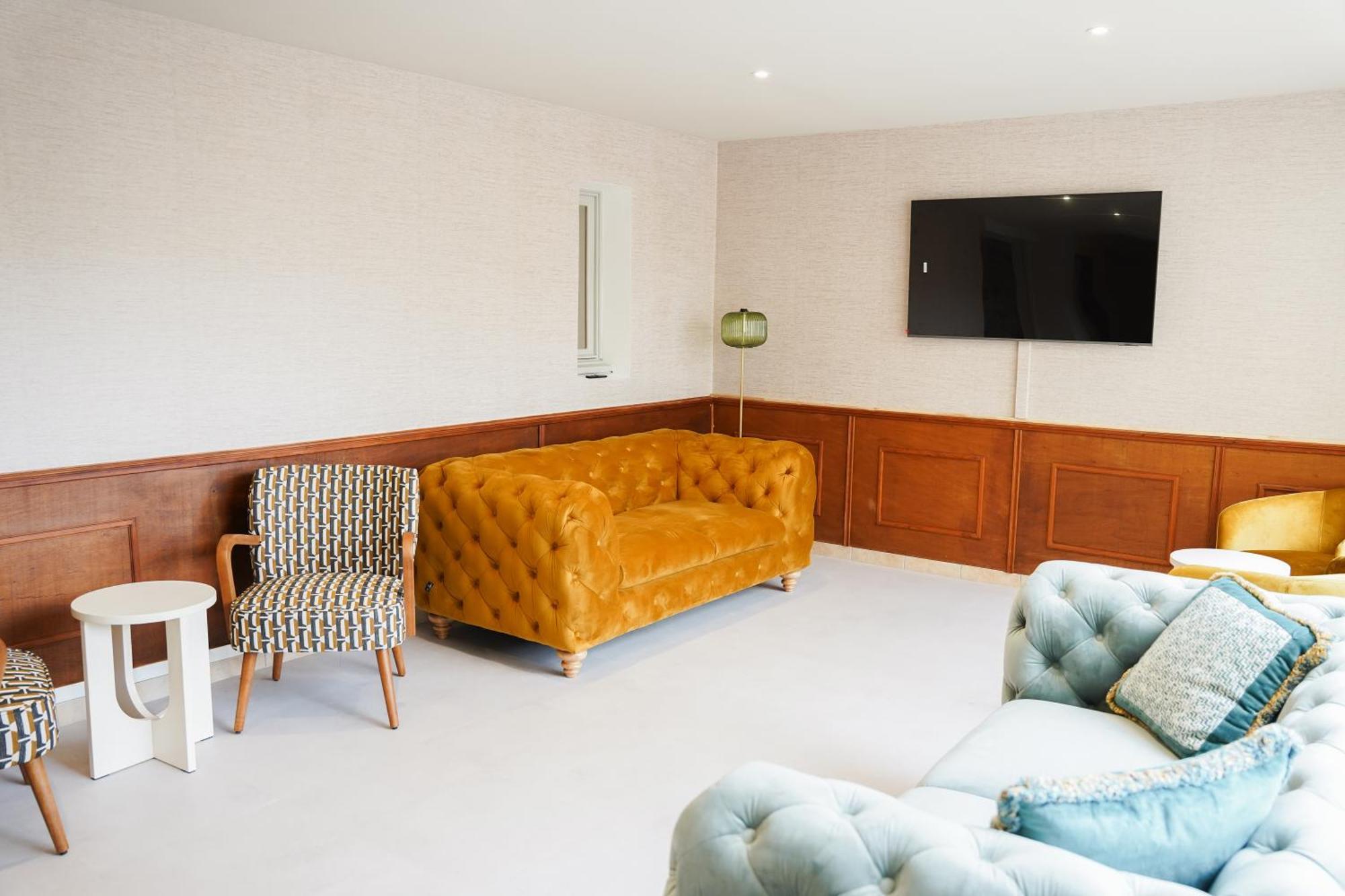 Castellu Hotel ลูเชียนา ภายนอก รูปภาพ