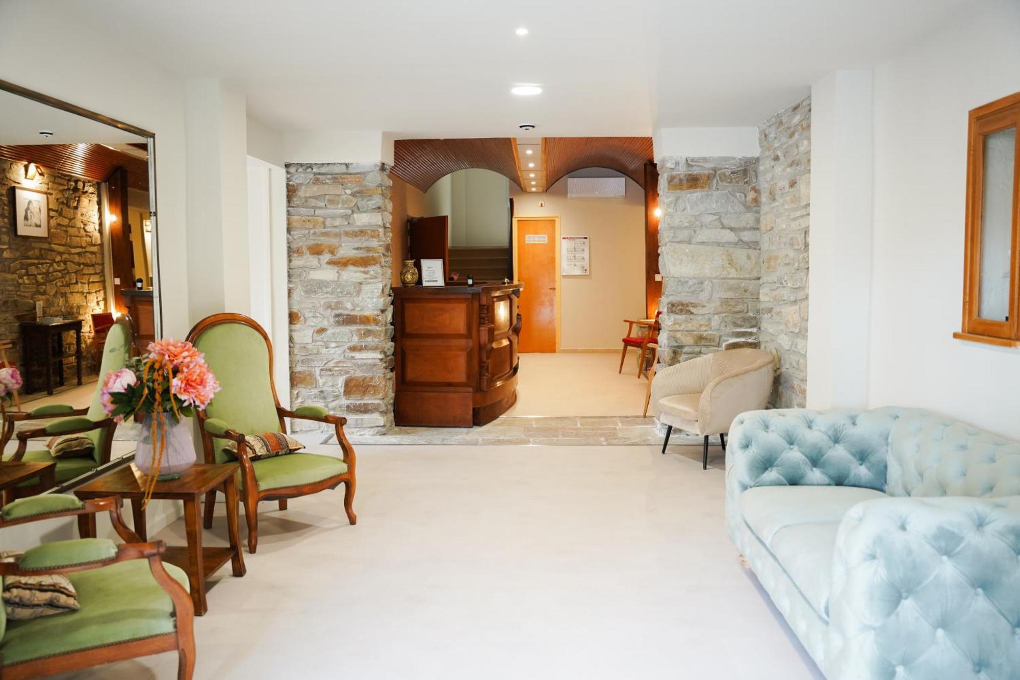 Castellu Hotel ลูเชียนา ภายนอก รูปภาพ