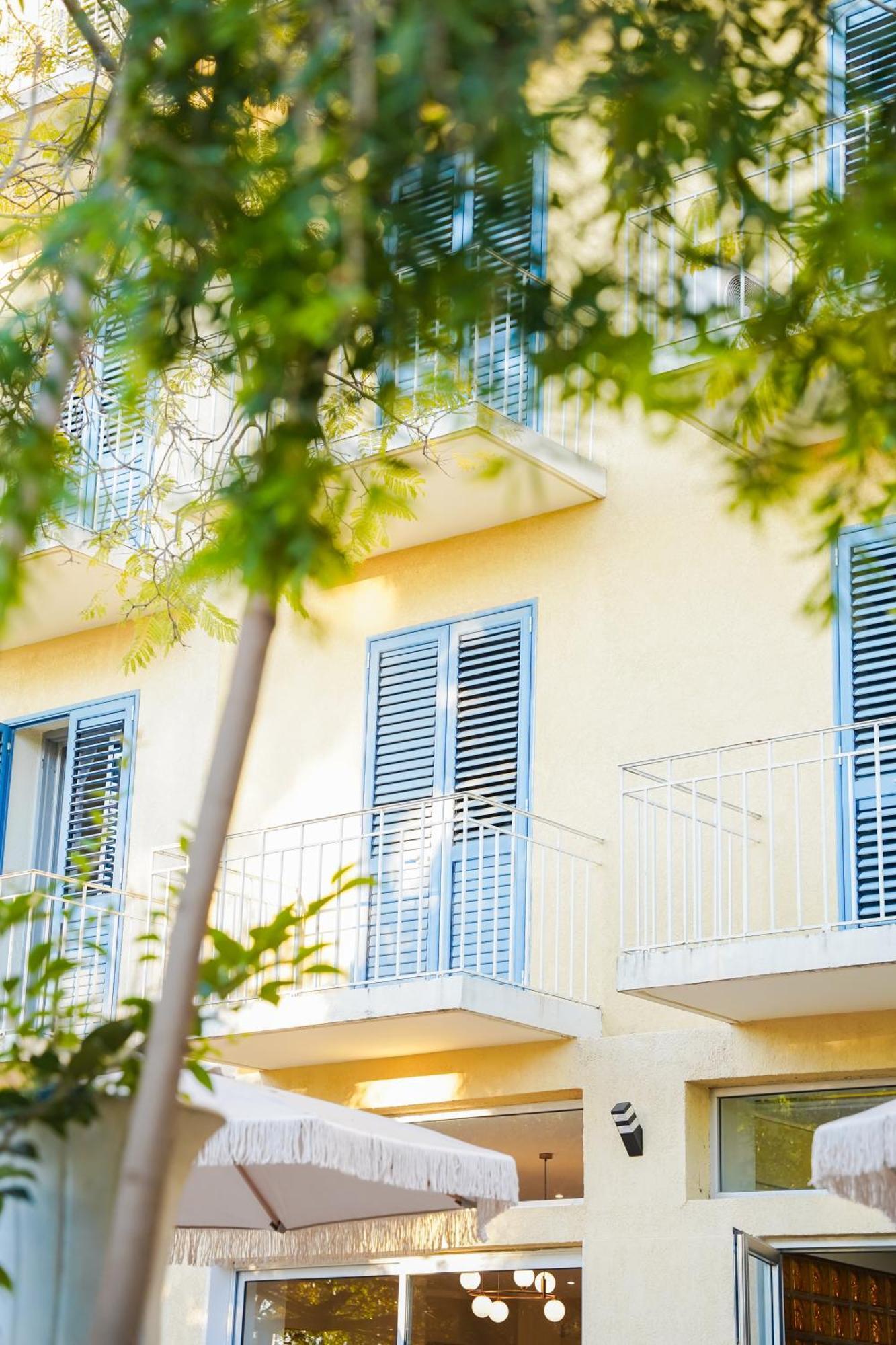 Castellu Hotel ลูเชียนา ภายนอก รูปภาพ