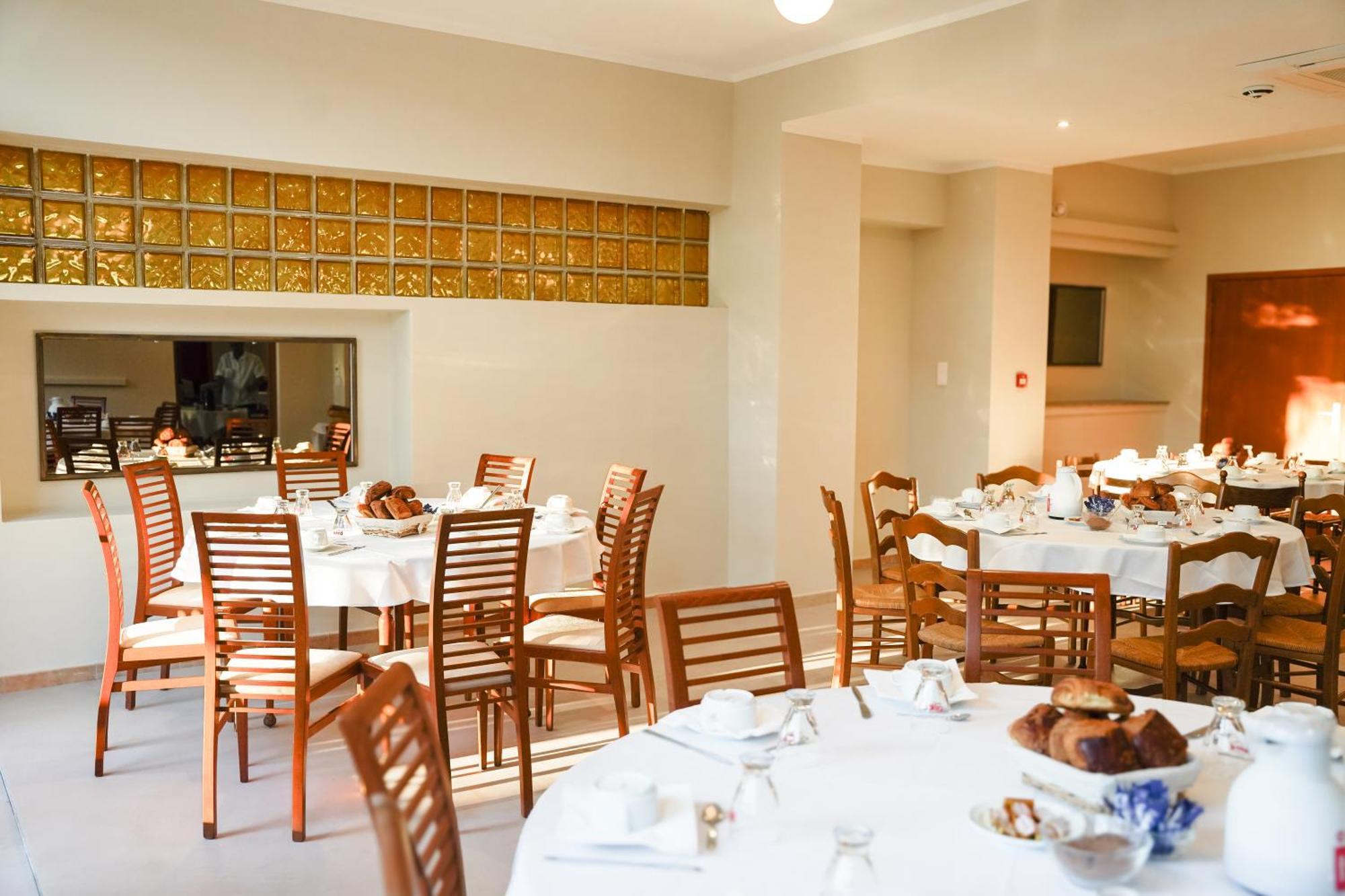 Castellu Hotel ลูเชียนา ภายนอก รูปภาพ